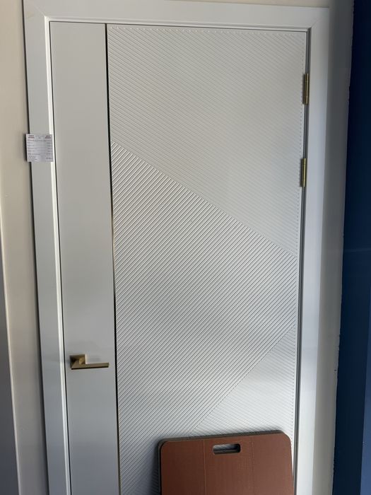 Продам двери  90х2.2