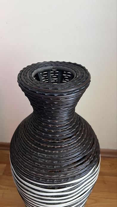 Ваза плетёная, 64 см