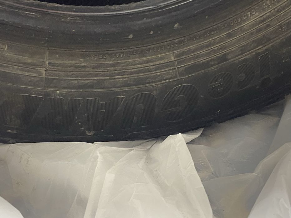 Шины на липучках три шины в наличий