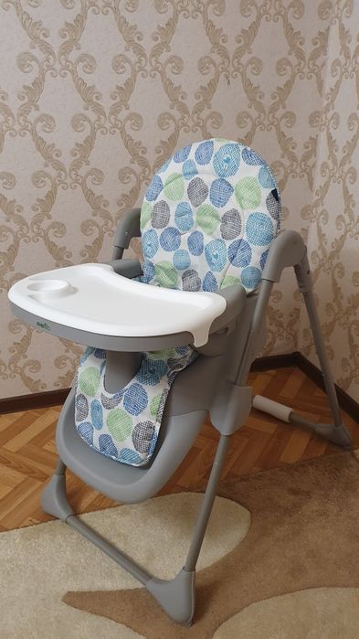 Детский стульчик для кормления