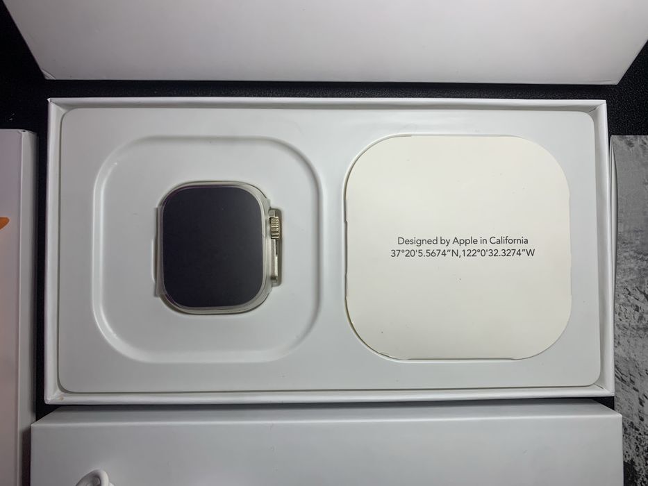 Apple Watch Ultra 2 • FullBox