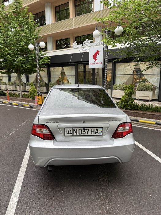 Nexia 2 donc 1.6 Нахт или Аренда