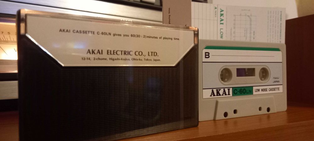 Casete audio AKAI Maxell BASF