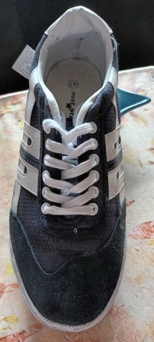 Мъжки обувки голям размер