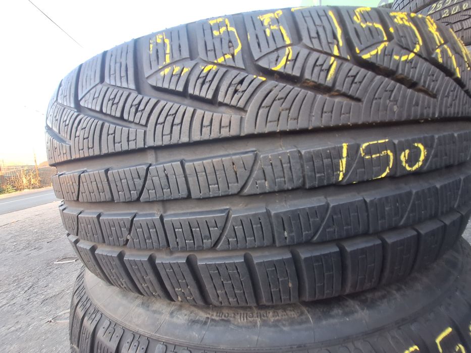 2 anvelope iarna 235/50r19 Pirelli Montaj Gratuit