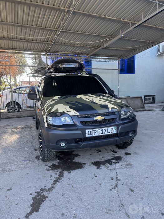 Shevrolet NIVA xakki kamuflyaj