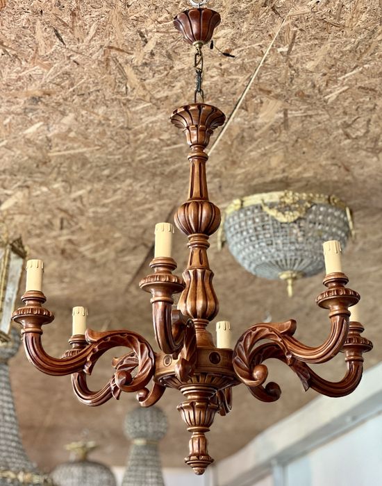 Candelabru clasic din lemn sculptat, 6 brațe