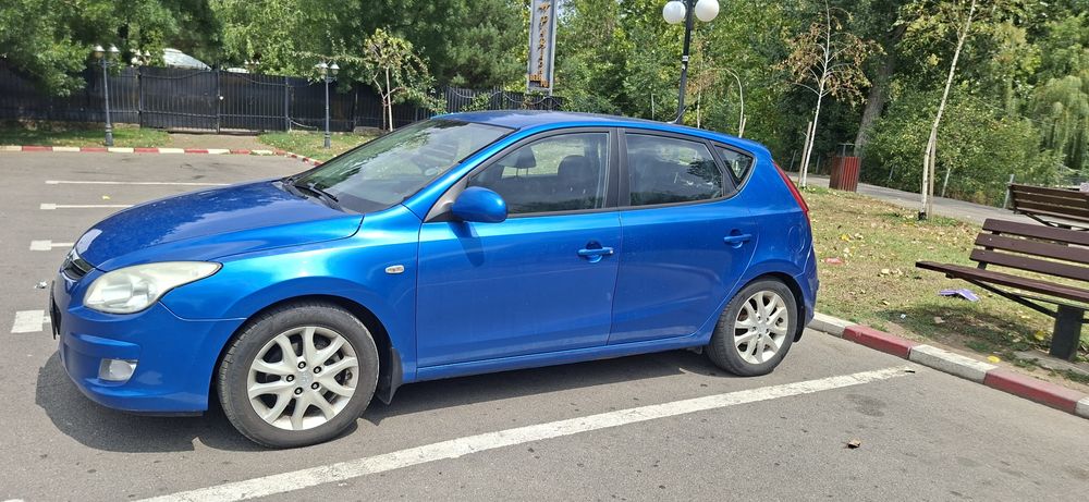 HYUNDAI i30 2009 — imagine 2