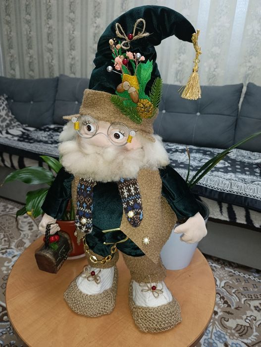 Новогодний гном ручной работы
