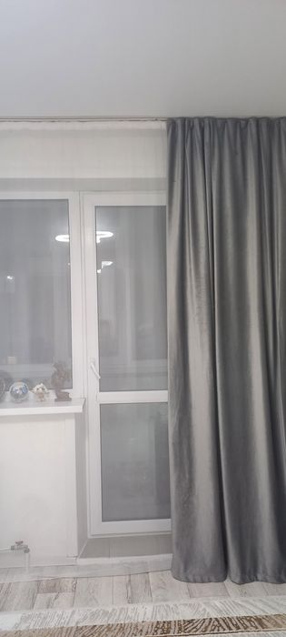 Продам шторы и тюль.