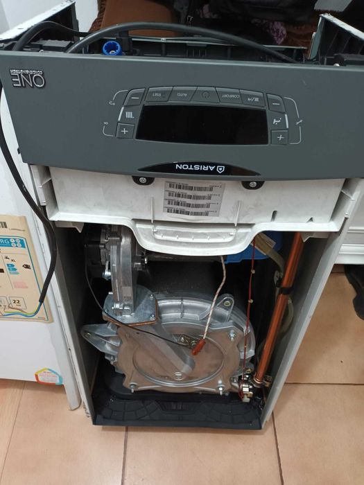 centrala ariston pe gaz