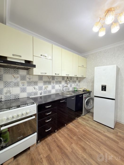 Вокзал  Парк  2 - Хона  70м²