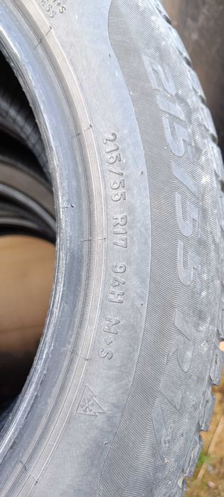 Pirelli Pzero 215/55 R17 cauciucuri iarna