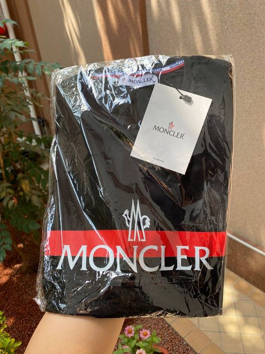 Футболки мужские