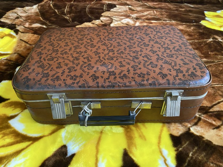 Советский чемодан