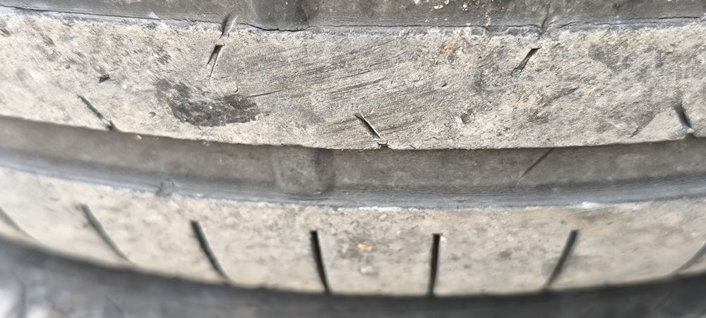 Продавам 4-ри броя гуми CONTINENTAL SPORT CONTACT 6 с размер 255/40/20   цена 180€
