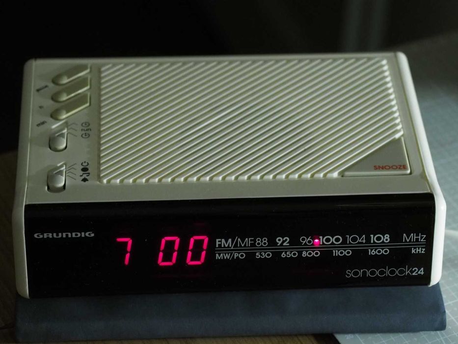 Ceas Alarma Radio Grundig Sonoclock 24