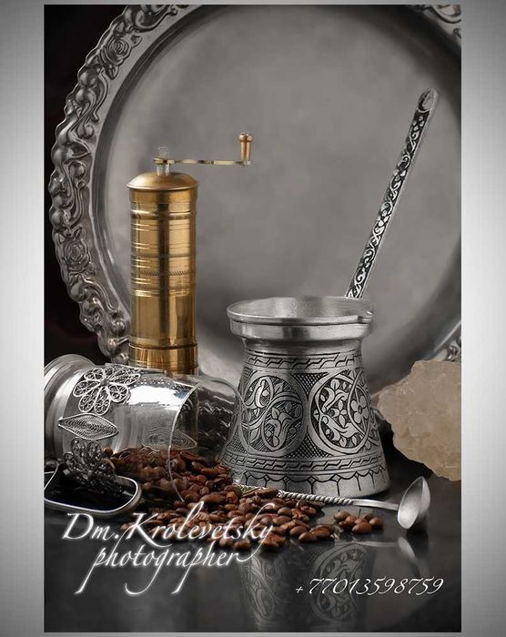 Турка кофеварка. Стол.