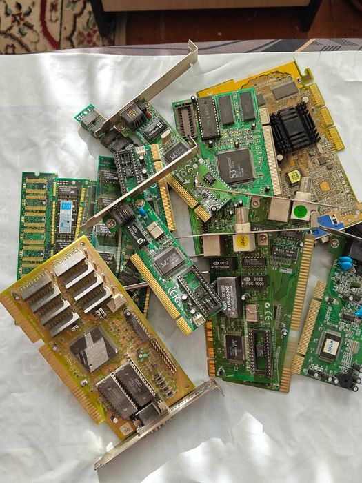 Куплю серебро плата радиодетали