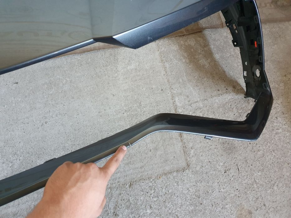Bara fata Lamborghini URUS cod 4ML807437