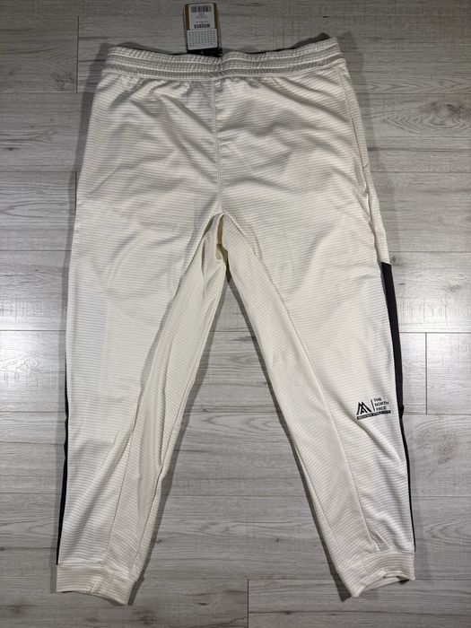 The north Face Pantaloni marimea XL