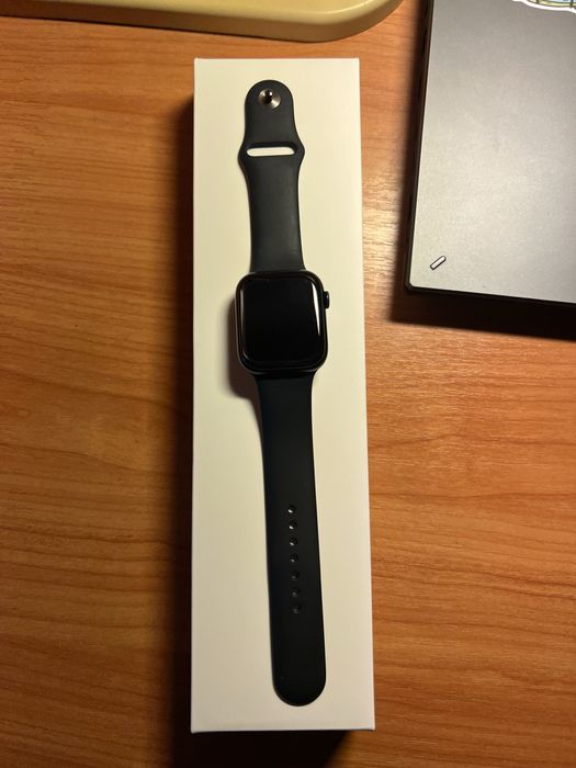 Apple watch series 8 Midnight 45mm