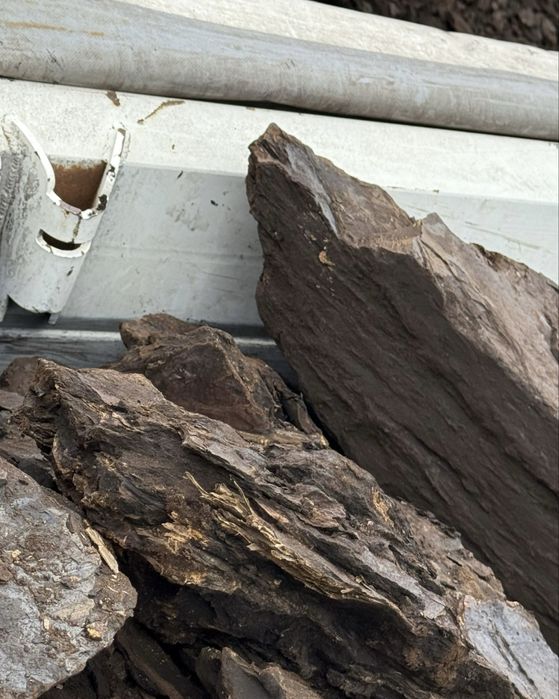 Vand carbune lignit, livrez oriunde in tara!