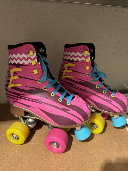 Кънки за момиче