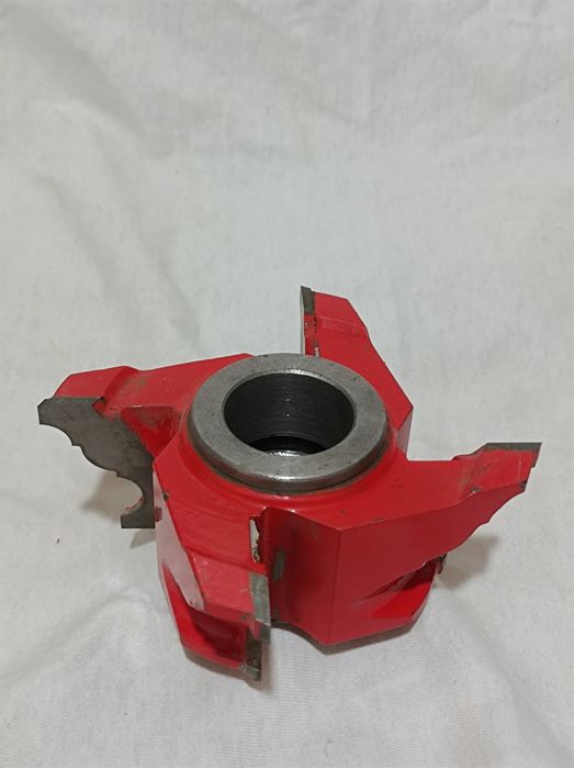 Продам фрезы на стационарный фрезер