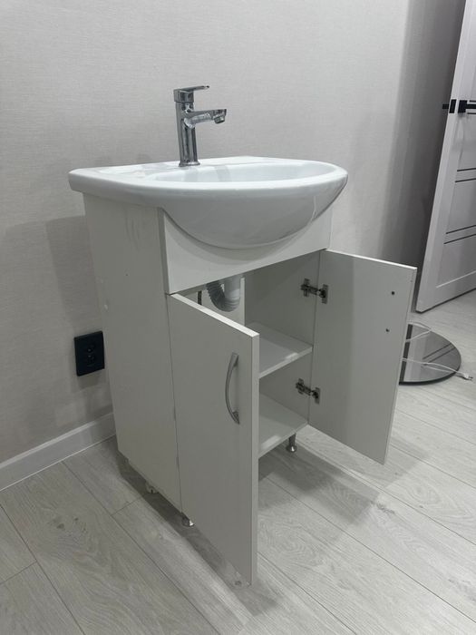 Тумба в сборе с раковиной