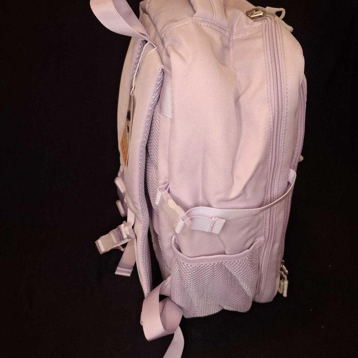 Rucsac de calatorie de tip carry-on, cu USB, compatibil cu dimensiunile pentru bagajul de mana la companiile aeriene