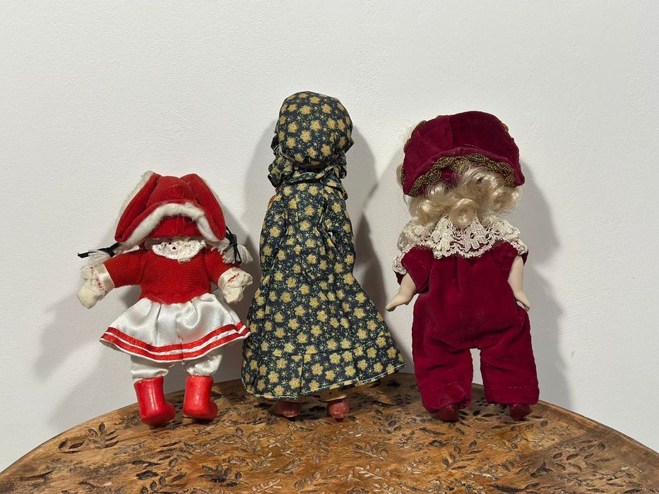 Papusi vechi autentice siciliene cap portelan, detalii superbe, Italia