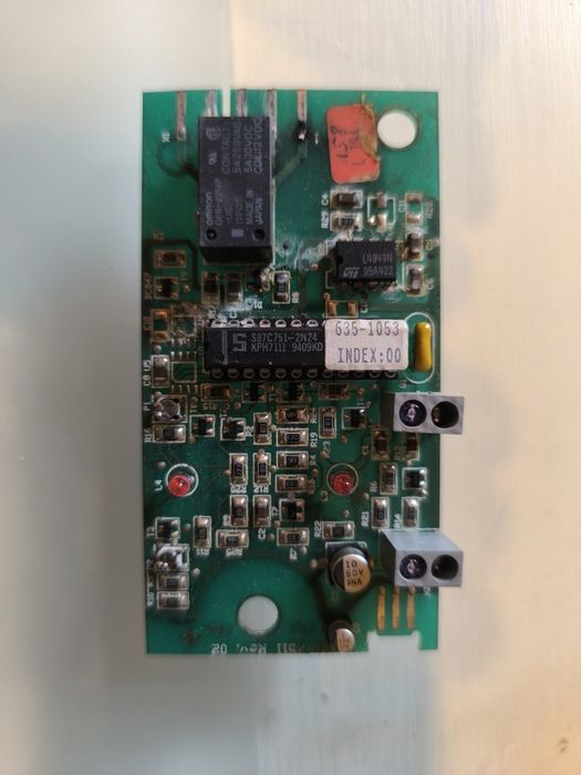 Плот Miele за вграждане KM243