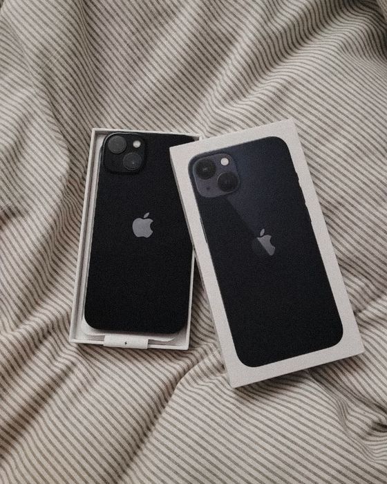 Продам iPhone 13 mini 128 ГБ. Покупался в 2021 году.