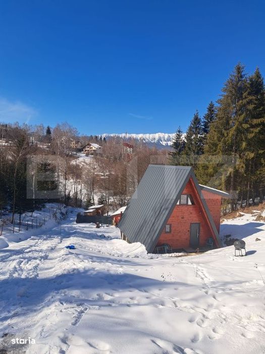 Oportunitate de investitie – 3 Cabane A-Frame la cheie in Moieciu