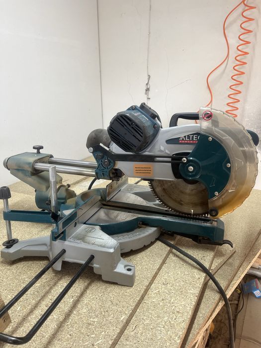 Торцовочная пила