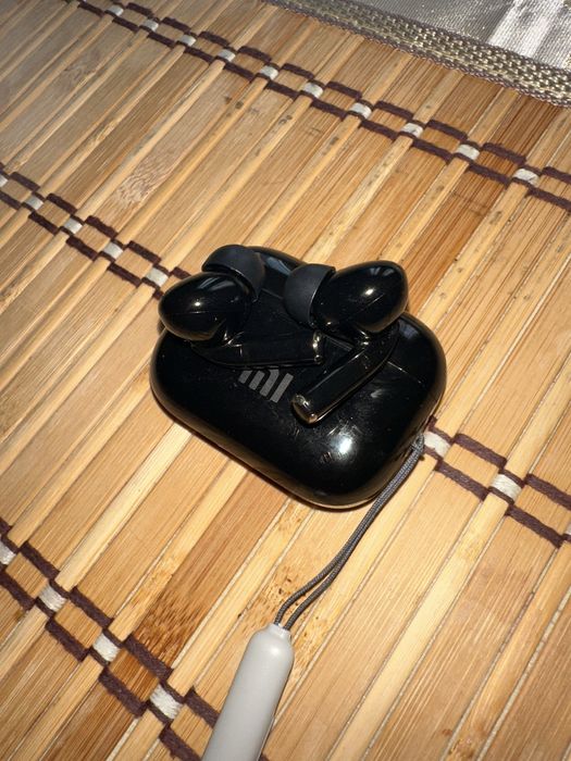 Безжични слушалки. Почти неизползвани.