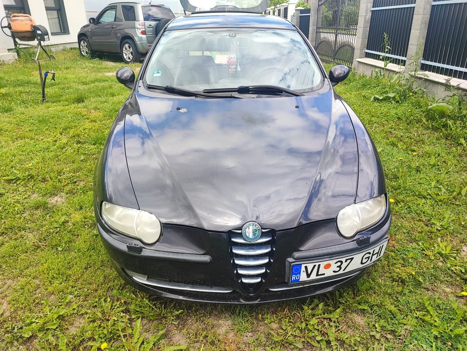Vând Alfa Romeo 147