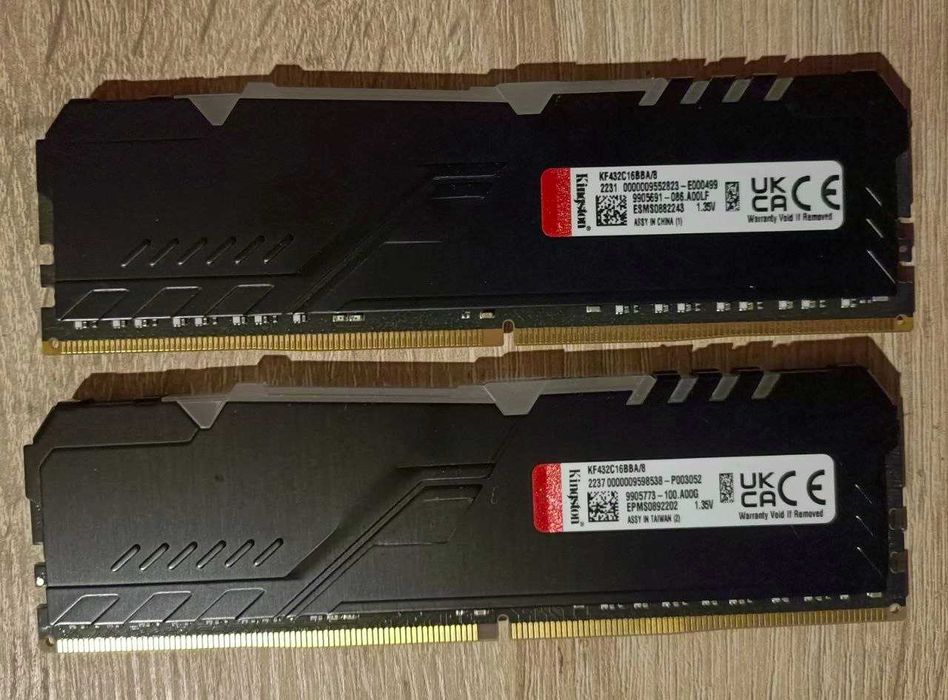Kingston Fury Beast RGB 16GB (2x8GB) DDR4 3200MHz CL16 Dual Channel