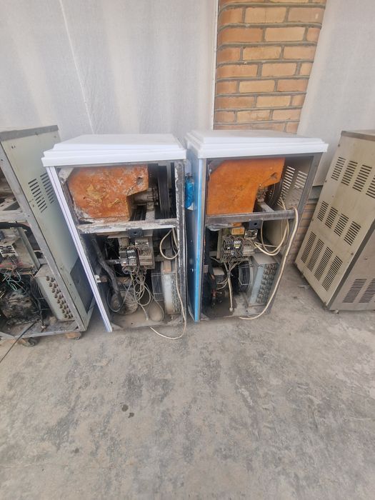 Ремонт мороженного аппарата Muzqaymoq appart i ta'mirlash