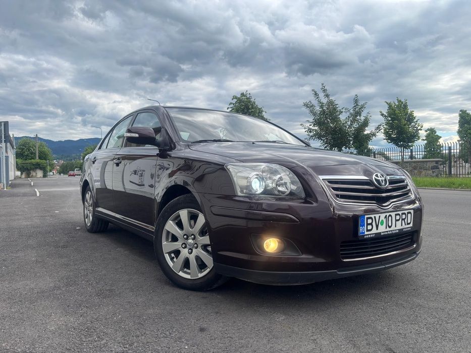 Toyota Avensis 2.0 D-4D, 2007 |Cutie manuală 6 trepte | 223.000 km | 2.800 €