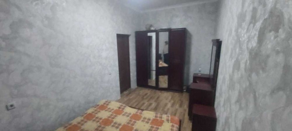 2 хонали квартира сотилади