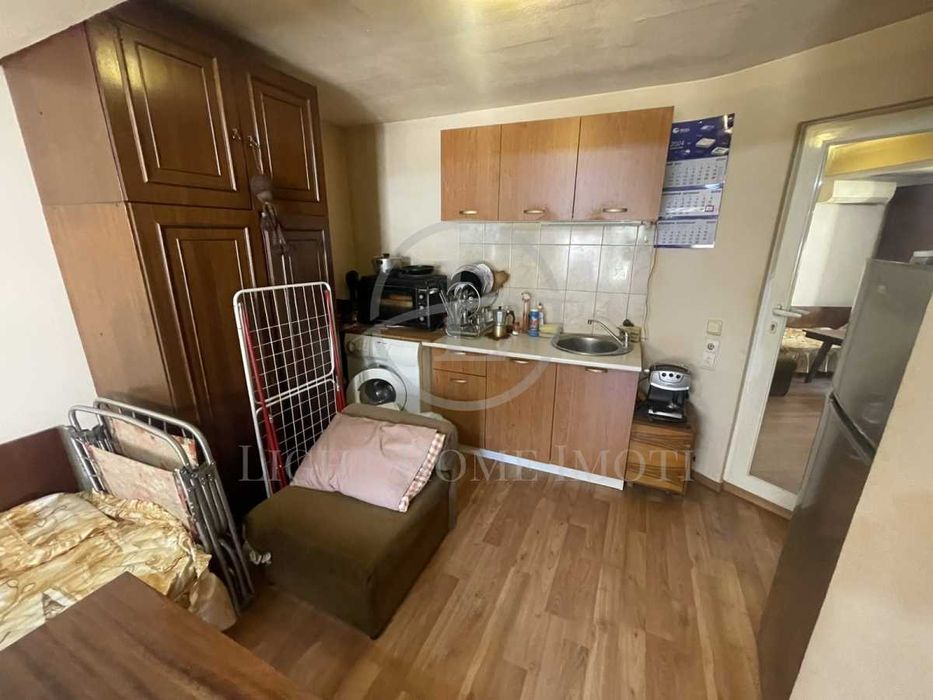 Продава се Едностаен апартамент в Пловдив, Център - 28 кв.м за 1893 €/кв.м - Снимка #3