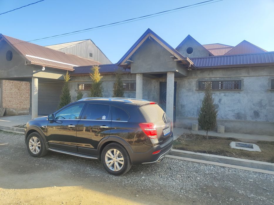 уй сотилади 135000 $ келишамиз