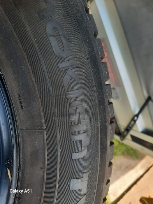 Тенекиени джанти с гуми 5×114.3, 16цола