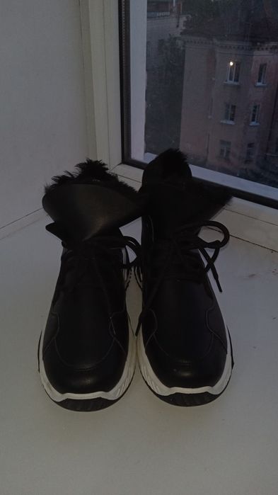 Продам обувь на зиму