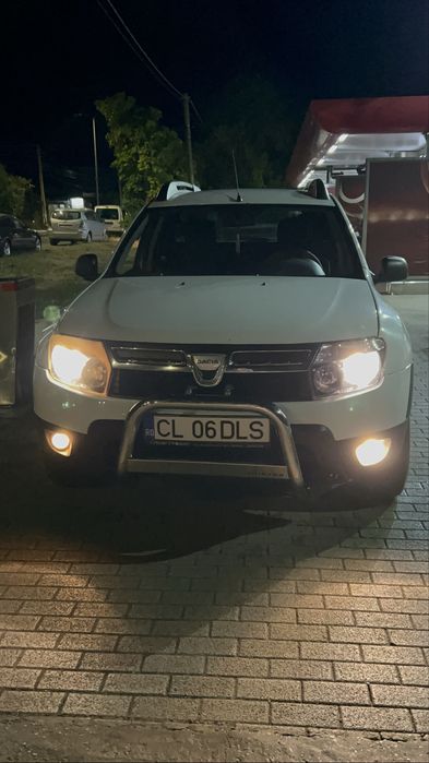 Dacia Duster 4x4 schimb cu 1.5 plus diferenta