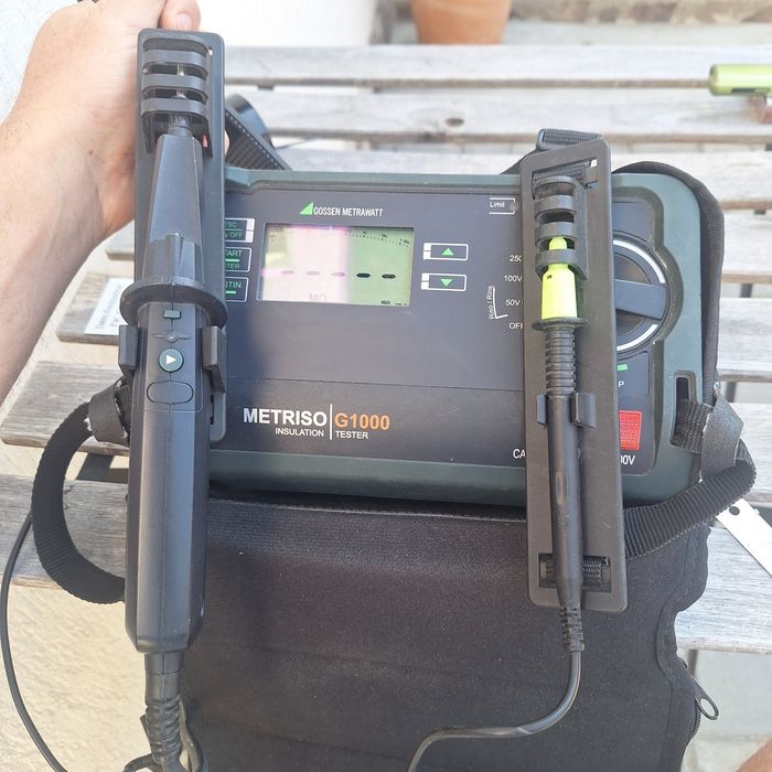 METRISO G1000 (model M550G) Tester izolatie