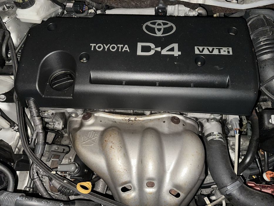 Двигатель двс на Avensis 1az D4