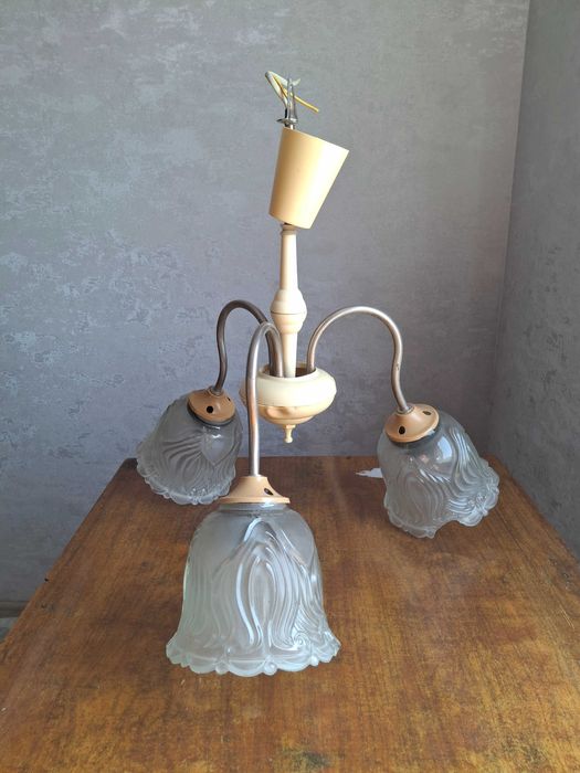 Люстра комнатная